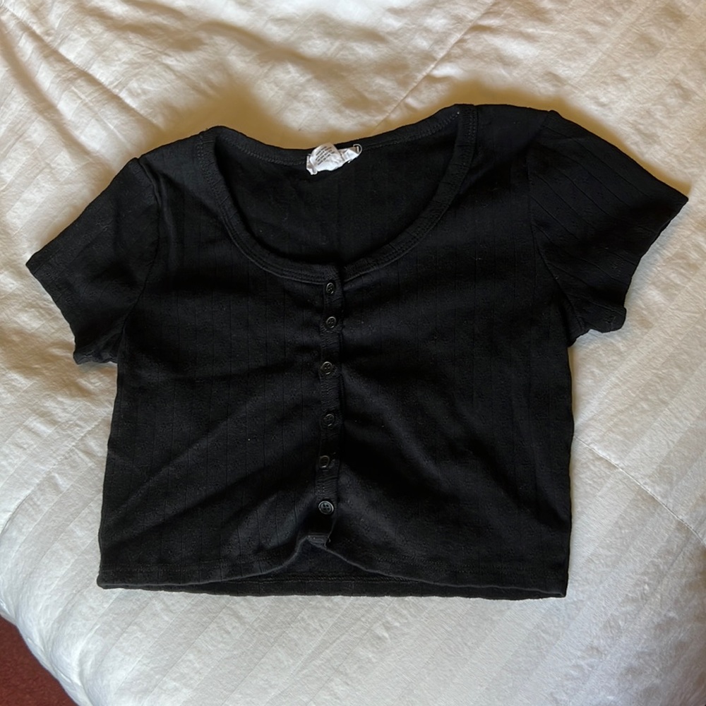 Black Fitted Crop Top